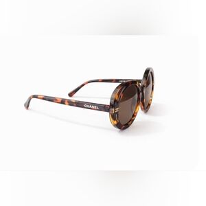 Tortoise Shell Sunglasses Price Reflects $70